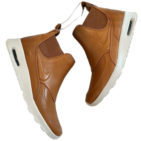 Nike Air Max Caramel Ale Brown Thea Mid Ankle Booties Sneakers Womens 10 NEW - Picture 7 of 16